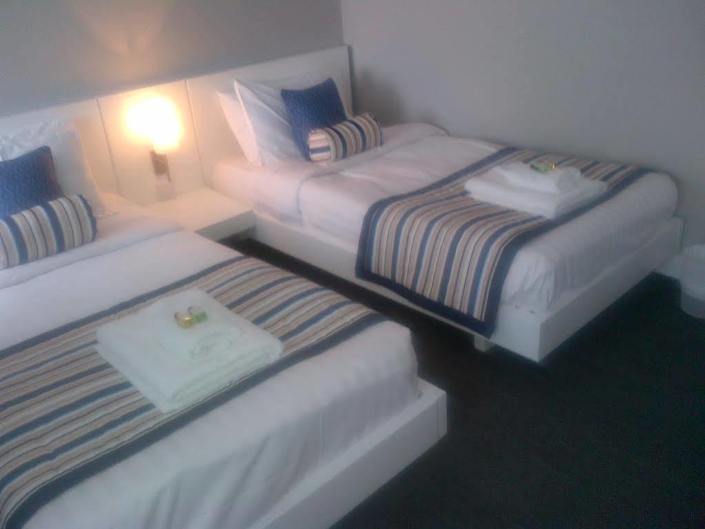 Riviera Hotel Weymouth Extérieur photo